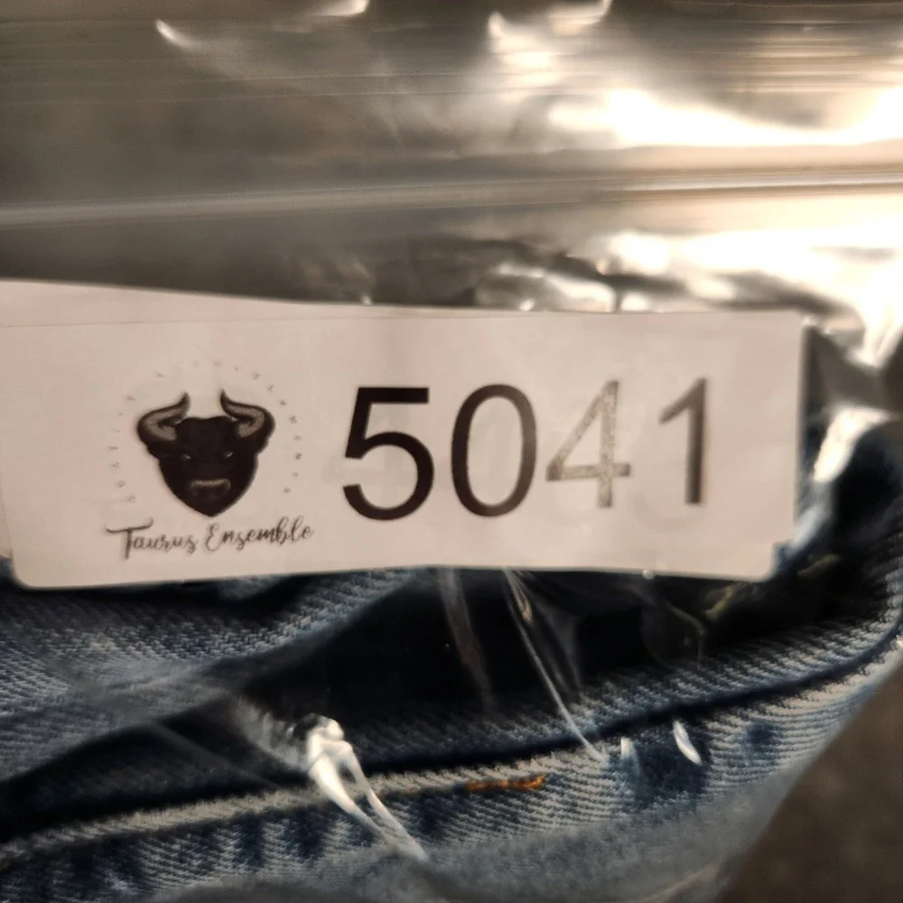 Levi's 560 Jeans Men's 38X30‎ Blue Comfort Fit Light Wash Denim Pants